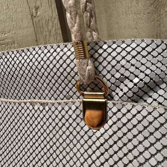 Y&S Vintage White Chain mail bag - Picture 4 of 15